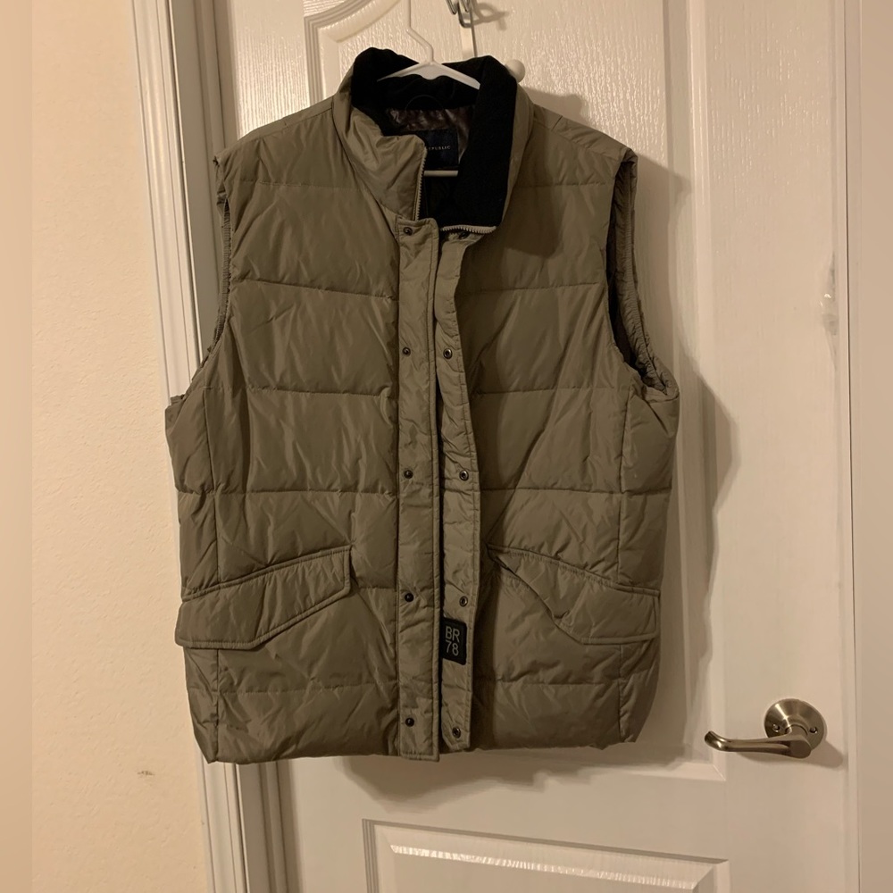 NWT Banana Republic Puffer Vest